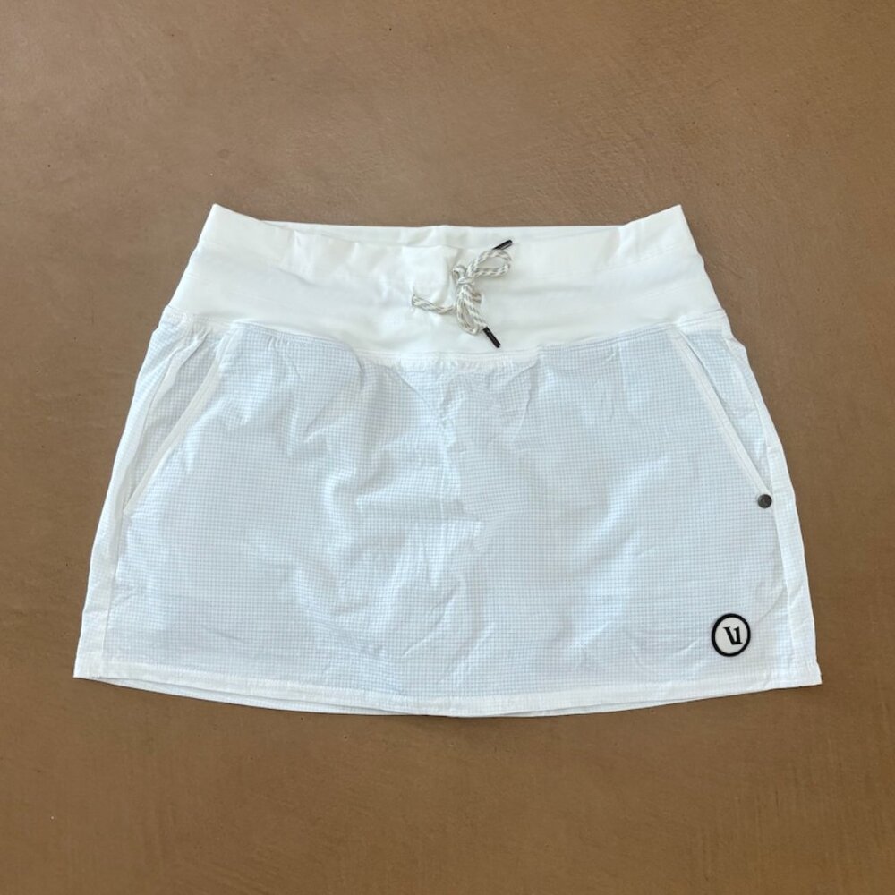 NWOT Vuori Tennis Skirt (Small)